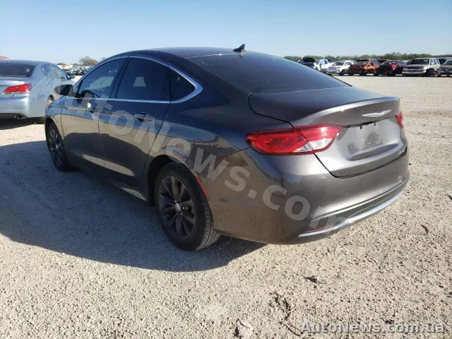 2015 Chrysler 200 — photo 3 (copart)