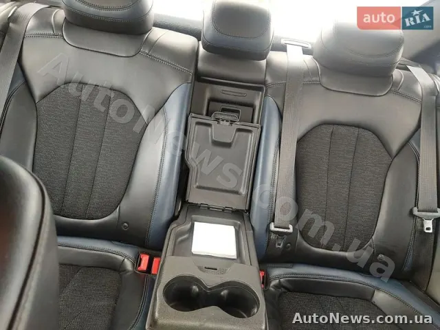2015 Chrysler 200 — zdjęcie 3 (autoria)