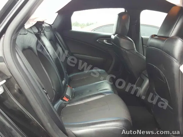 2015 Chrysler 200 — zdjęcie 6 (copart)