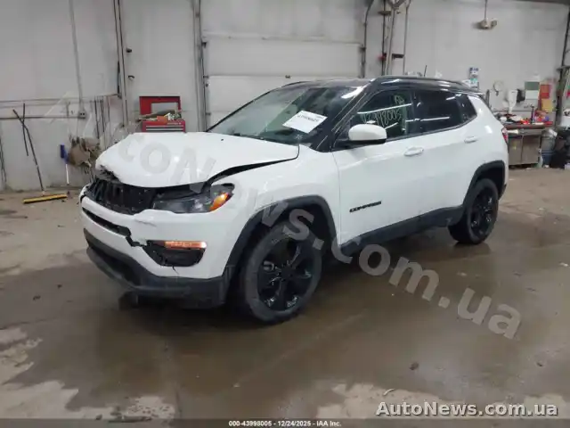 2021 Jeep Compass, VIN 3C4NJDBB0MT512620 — photo 2 (iaai)