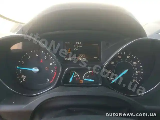 2017 Ford Escape, VIN 1FMCU0J91HUE09252, nr rej. КА8550ТВ — zdjęcie 9 (copart)