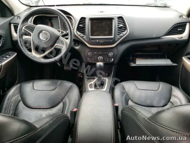 2018 Jeep Grand Cher — photo 8 (copart)