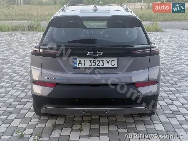 2021 Chevrolet Bolt, VIN 1G1FZ6S09N4116452 — zdjęcie 2 (autoria)