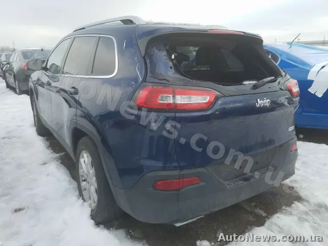 2017 Jeep Cherokee, VIN 1C4PJLLXXJD519895, nr rej. ВМ6210ЕІ — zdjęcie 3 (copart)