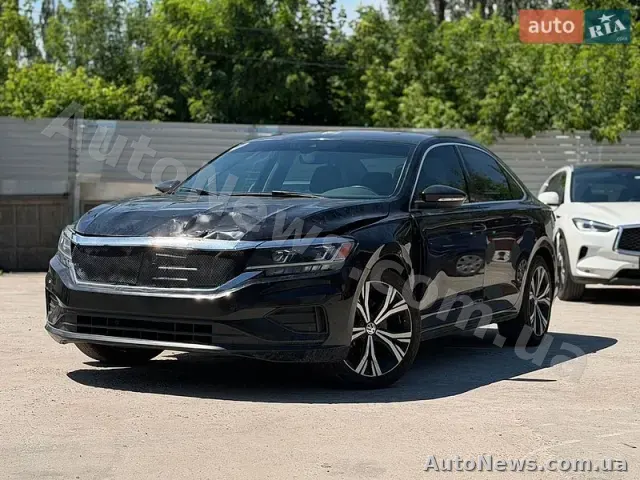 2021 Volkswagen Passat, VIN 1VWSA7A34MC002567 — фото 1 (autoria)