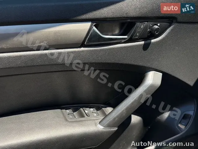2021 Volkswagen Passat, VIN 1VWSA7A34MC002567 — фото 12 (autoria)