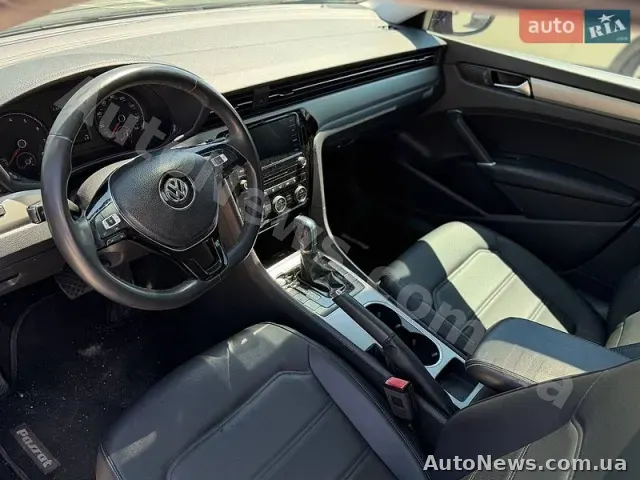 2021 Volkswagen Passat, VIN 1VWSA7A34MC002567 — фото 13 (autoria)
