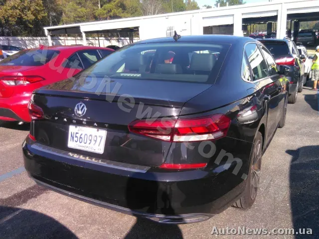 2021 Volkswagen Passat, VIN 1VWSA7A34MC002567 — фото 2 (manheim)