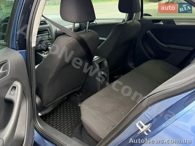 2014 Volkswagen Jetta, VIN 3VWD17AJ0FM234849, nr rej. КА5292СН — zdjęcie 4 (autoria)