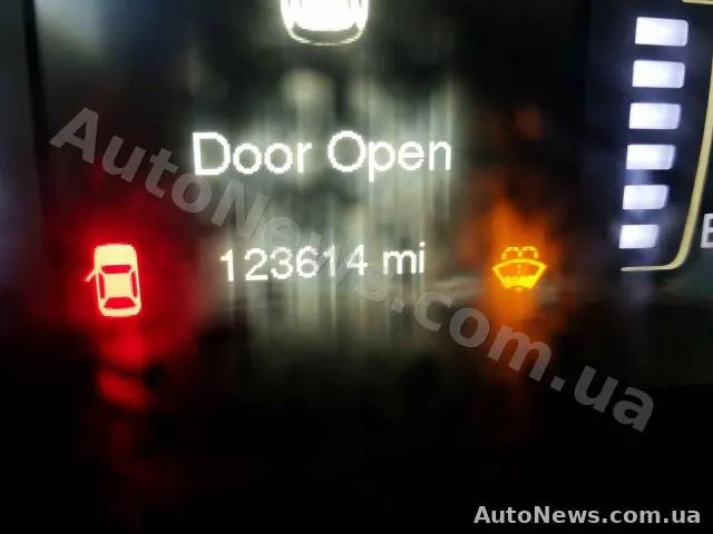 2014 Jeep Cherokee, VIN 1C4PJMAB5EW233556, держномер ВС1062ХВ — фото 8 (copart)