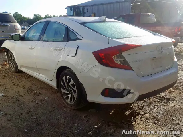 2017 Honda Civic — photo 3 (copart)