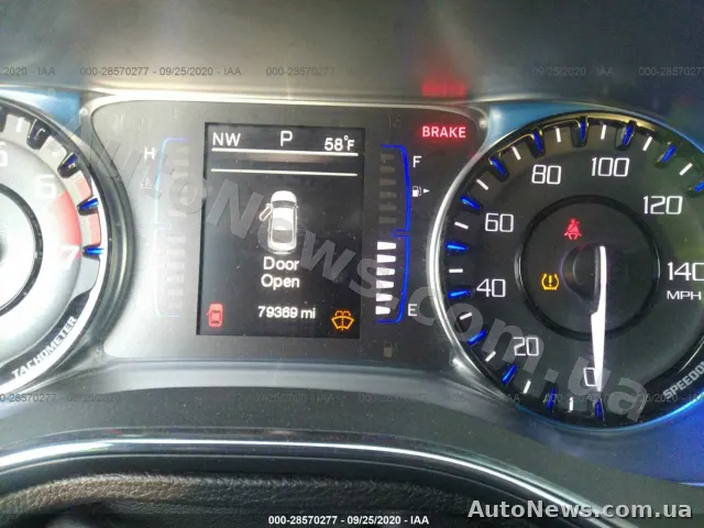 2015 Chrysler 200 — zdjęcie 7 (iaai)