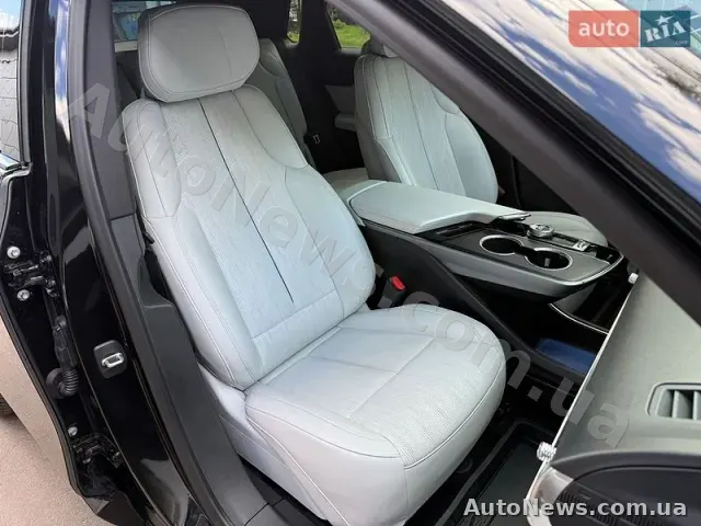 2023 Cadillac Lyriq Spor, VIN 1GYKPTRK1RZ101092 — photo 19 (autoria)