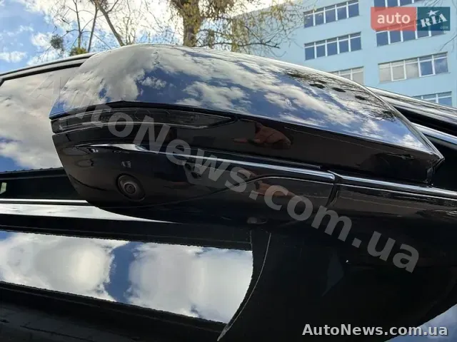 2023 Cadillac Lyriq Spor, VIN 1GYKPTRK1RZ101092 — photo 20 (autoria)