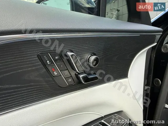 2023 Cadillac Lyriq Spor, VIN 1GYKPTRK1RZ101092 — photo 25 (autoria)