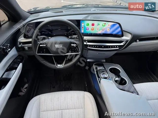 2023 Cadillac Lyriq Spor, VIN 1GYKPTRK1RZ101092 — photo 28 (autoria)
