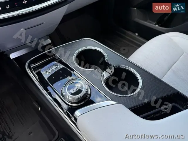2023 Cadillac Lyriq Spor, VIN 1GYKPTRK1RZ101092 — photo 30 (autoria)