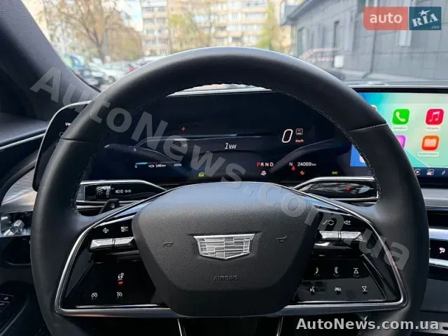 2023 Cadillac Lyriq Spor, VIN 1GYKPTRK1RZ101092 — photo 32 (autoria)