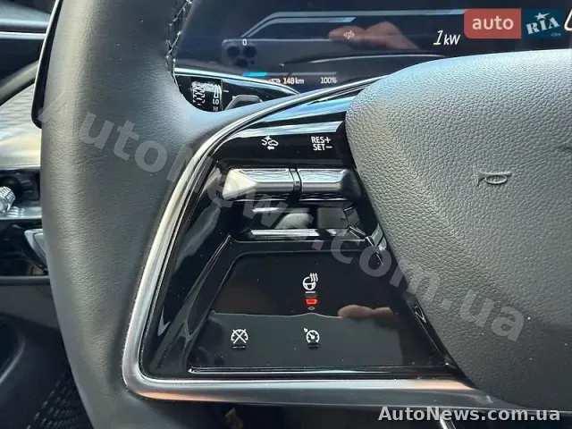 2023 Cadillac Lyriq Spor, VIN 1GYKPTRK1RZ101092 — photo 34 (autoria)