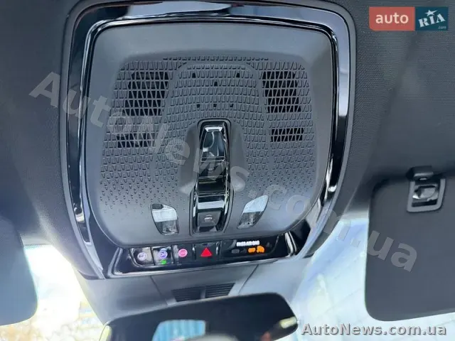 2023 Cadillac Lyriq Spor, VIN 1GYKPTRK1RZ101092 — photo 43 (autoria)