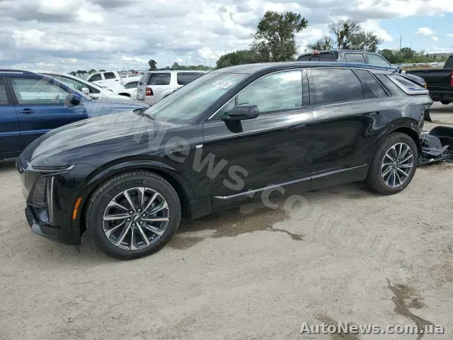 2023 Cadillac Lyriq Spor, VIN 1GYKPTRK1RZ101092 — photo 1 (copart)