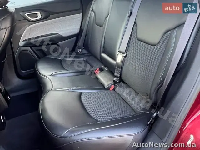 2022 Jeep Compass, VIN 3C4NJCBBXNT213485 — zdjęcie 31 (autoria)