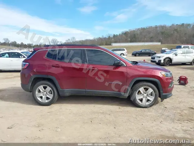 2022 Jeep Compass, VIN 3C4NJCBBXNT213485 — zdjęcie 31 (iaai)