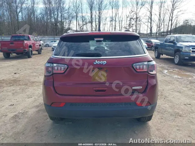2022 Jeep Compass, VIN 3C4NJCBBXNT213485 — zdjęcie 52 (iaai)