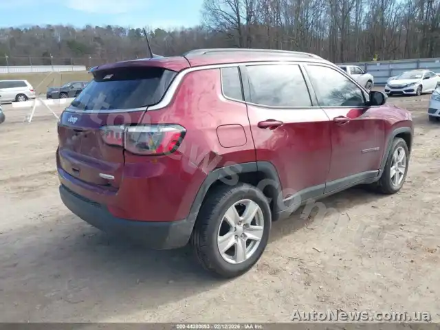 2022 Jeep Compass, VIN 3C4NJCBBXNT213485 — photo 4 (iaai)