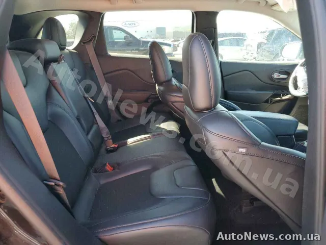 2019 Jeep Grand Cher, VIN 1C4PJLLX0KD490375, госномер ВА3737СМ — фото 11 (copart)