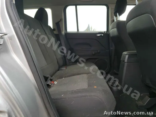 2017 Jeep Patriot — фото 6 (copart)