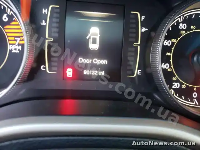 2017 Jeep Cherokee, VIN 1C4PJMCB9HW634626, госномер АВ0705КА — фото 8 (copart)