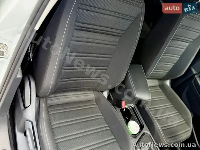 2024 Volkswagen Tiguan, VIN 3VVRB7AX4RM023217 — фото 25 (autoria)