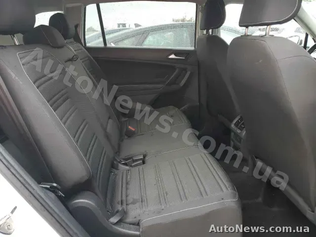 2024 Volkswagen Tiguan, VIN 3VVRB7AX4RM023217 — фото 26 (copart)