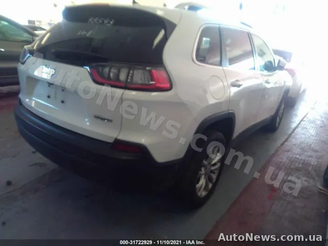 2019 Jeep Cherokee — фото 4 (iaai)