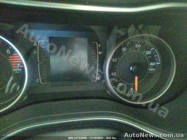 2019 Jeep Cherokee — фото 7 (iaai)