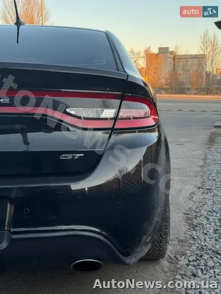 2015 Dodge Dart — photo 7 (autoria)