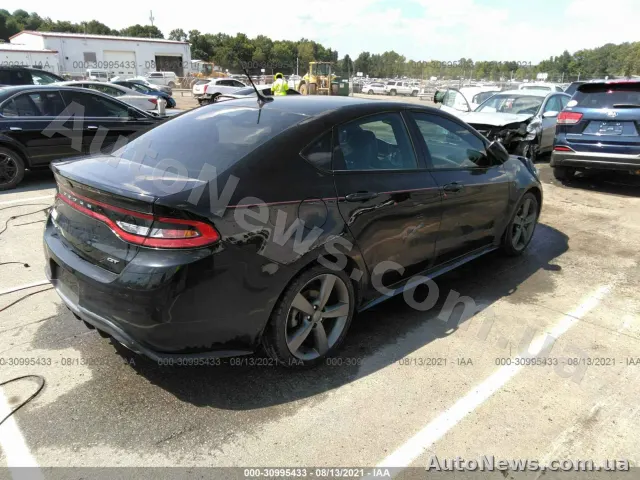 2015 Dodge Dart — photo 4 (iaai)