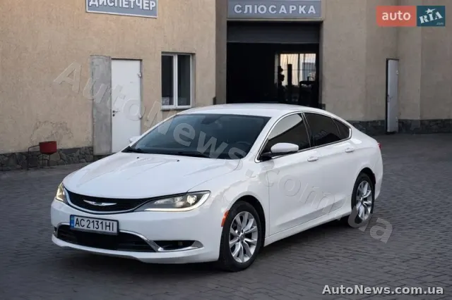 2014 Chrysler 200 — фото 1 (autoria)