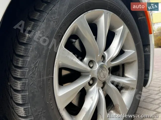 2014 Chrysler 200 — фото 45 (autoria)