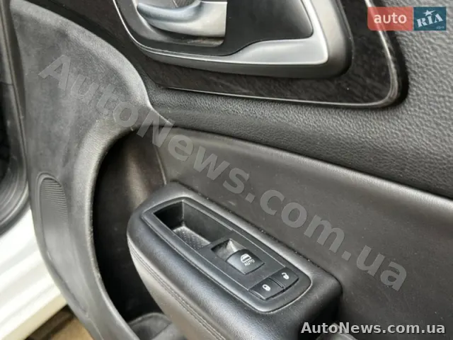 2014 Chrysler 200 — фото 60 (autoria)