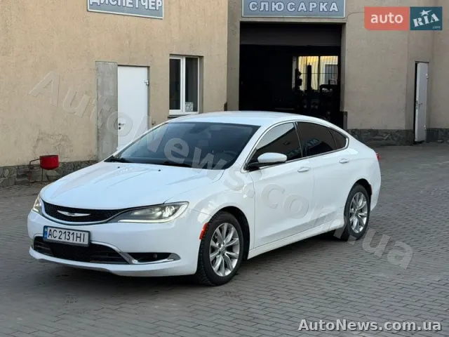 2014 Chrysler 200 — фото 7 (autoria)