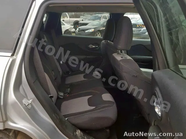 2013 Jeep Cherokee L, VIN 1C4PJMCB7EW141720, nr rej. СВ0325ЕЕ — zdjęcie 6 (copart)