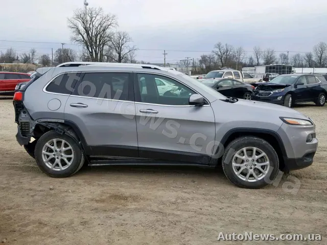 2013 Jeep Cherokee L, VIN 1C4PJMCB7EW141720, nr rej. СВ0325ЕЕ — zdjęcie 9 (copart)