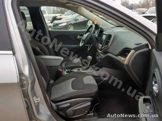 2013 Jeep Cherokee L, VIN 1C4PJMCB7EW141720, plate СВ0325ЕЕ — photo 5 (copart)