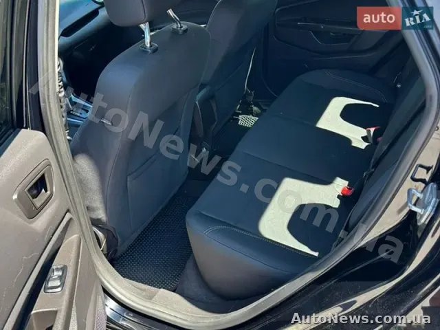 2016 Ford Fiesta, VIN 3FADP4BJ9HM104012, nr rej. АР0196ІХ — zdjęcie 11 (autoria)