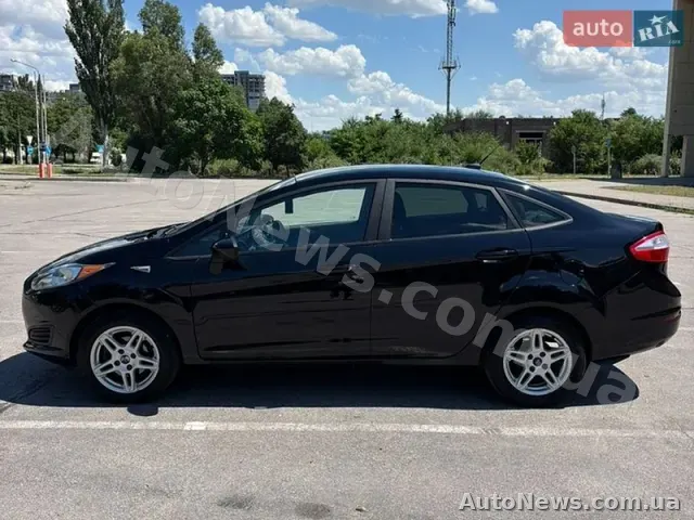 2016 Ford Fiesta, VIN 3FADP4BJ9HM104012, nr rej. АР0196ІХ — zdjęcie 3 (autoria)