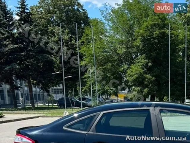 2016 Ford Fiesta, VIN 3FADP4BJ9HM104012, nr rej. АР0196ІХ — zdjęcie 4 (autoria)
