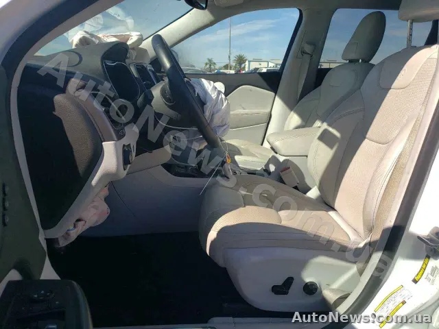 2019 Jeep Grand Cher — photo 7 (copart)