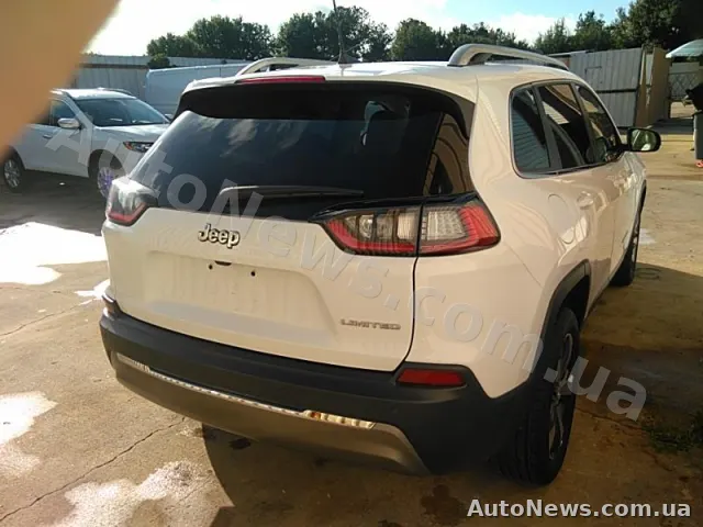 2019 Jeep Cherokee — photo 2 (manheim)